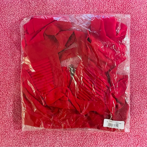 Nasty Gal Cropped Flutter Top in Tango Red - M - Picture 2 of 3